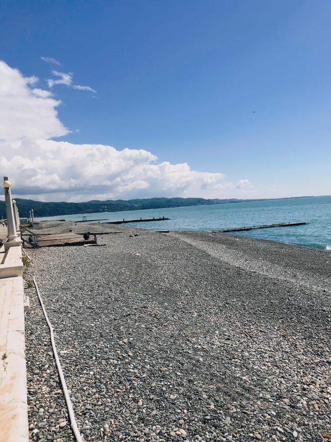 Hotel By The Sea Rozetta Sukhumi Bagian luar foto